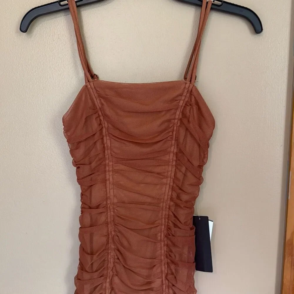 NWT City Vibe Ruched bodycon dress juniors size xs caramel color sleeveless form - Picture 2 of 9